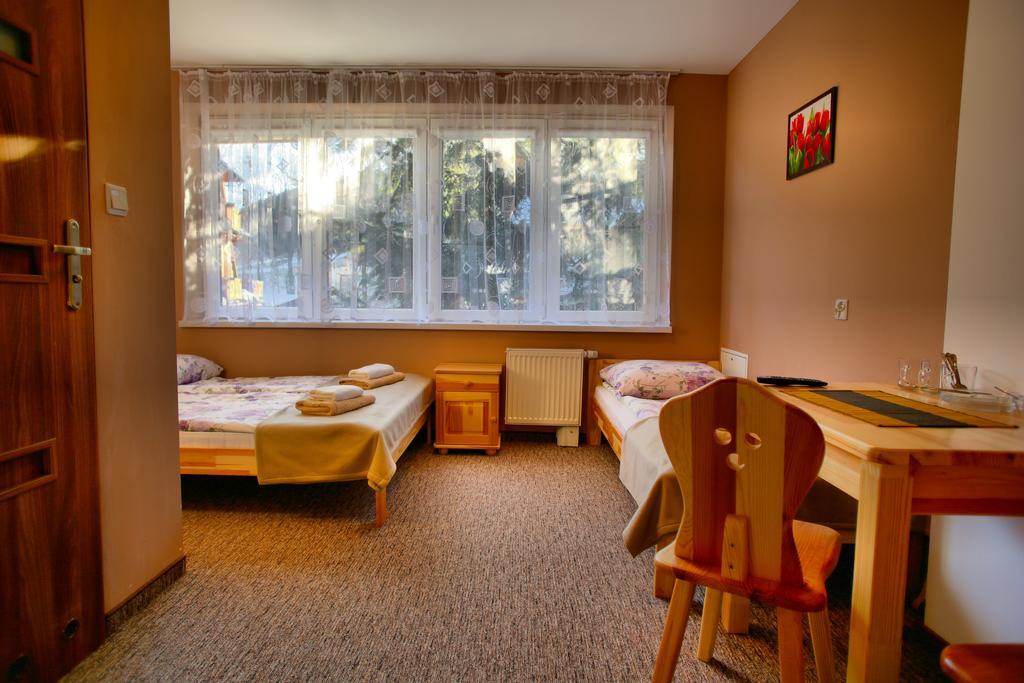 Dw Sloneczna Bed & Breakfast ซาโกปาเน ห้อง รูปภาพ